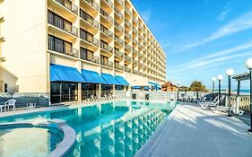 Crystal Coast Oceanfront Hotel